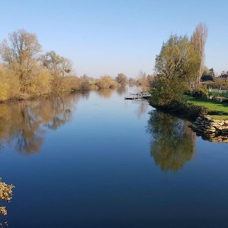 Ferme Cosy Et Paisible Au Bord De L'Eure Villa Criquebeuf-sur-Seine Ngoại thất bức ảnh
