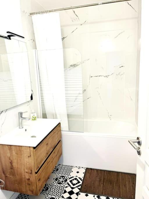 Ferme Cosy Et Paisible Au Bord De L'Eure Villa Criquebeuf-sur-Seine Ngoại thất bức ảnh
